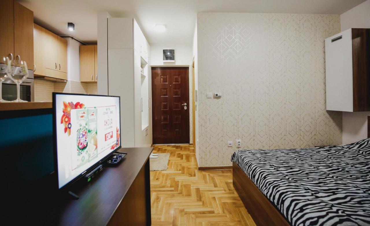 Prestige Apartment Gornji Milanovac Luaran gambar